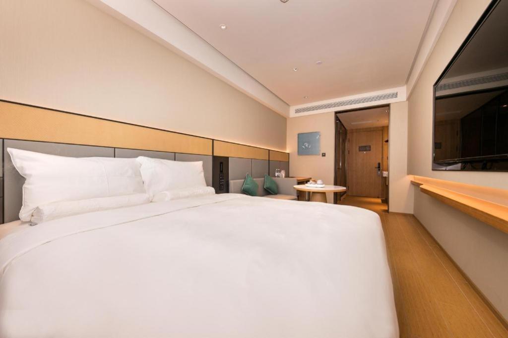 Hotel Ji Hongqiao Gubei Fortune Center
