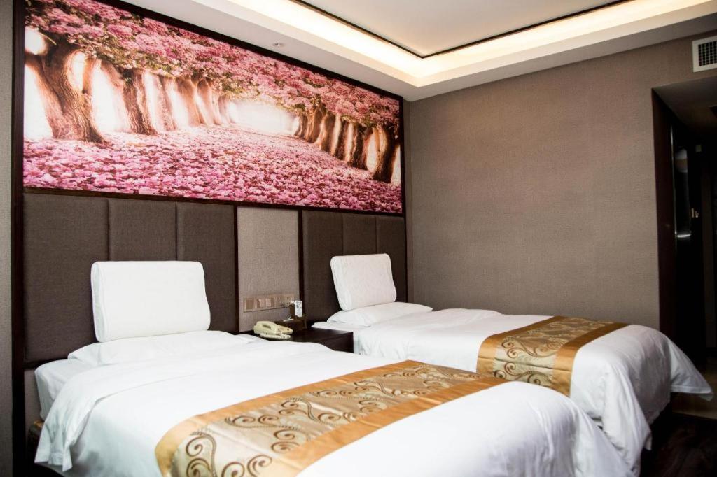 Hotel Ji Hongqiao Gubei Fortune Center